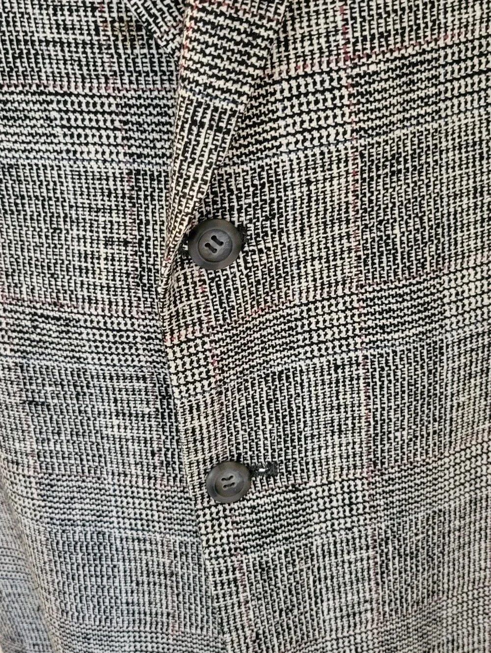 Stafford Executive Blazer 44L Gray-White-Some Pale Red Woven Silk.32 1/2